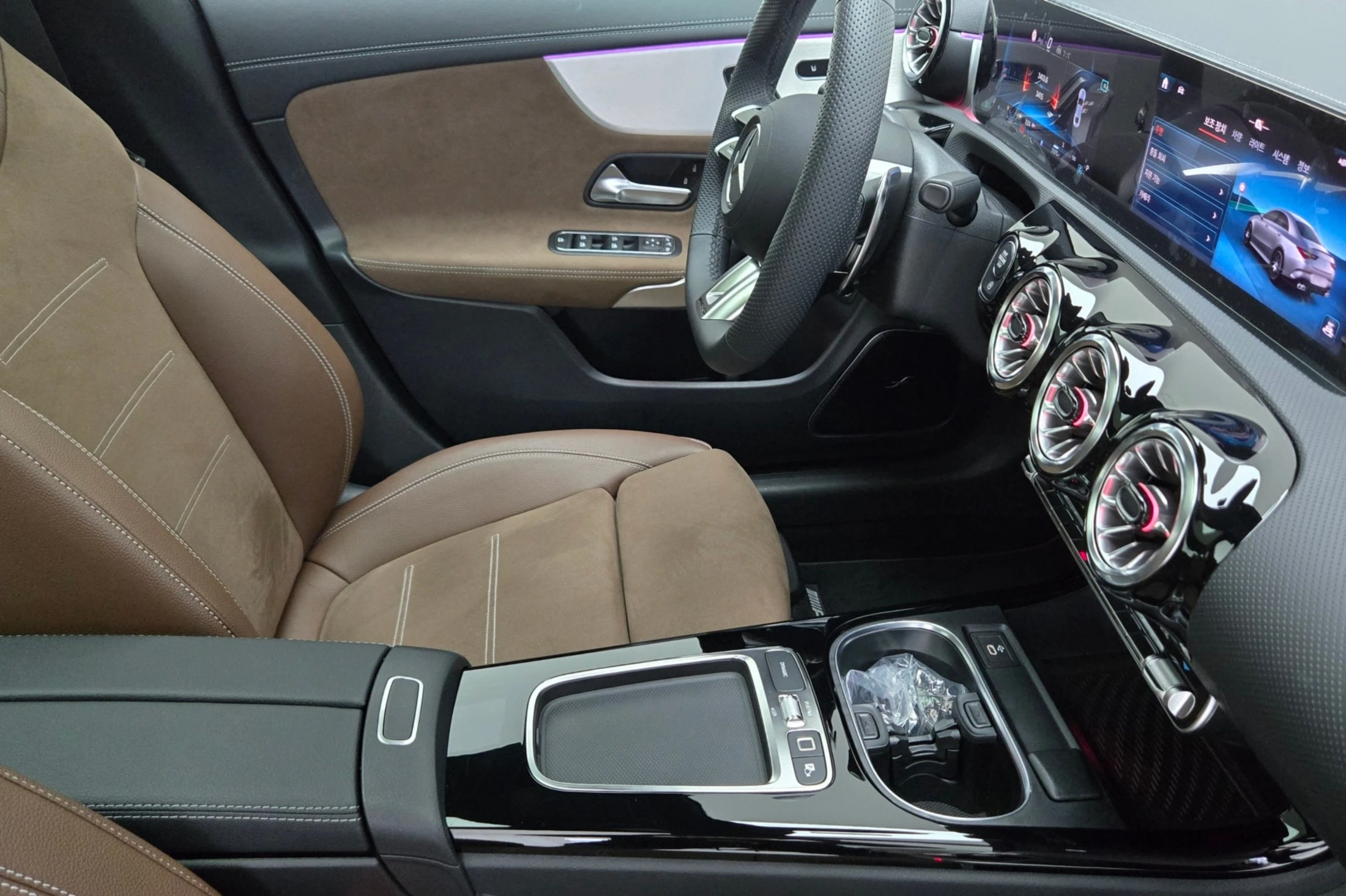 Mercedes-Benz Cla-Class C118, 2025 — фото 14