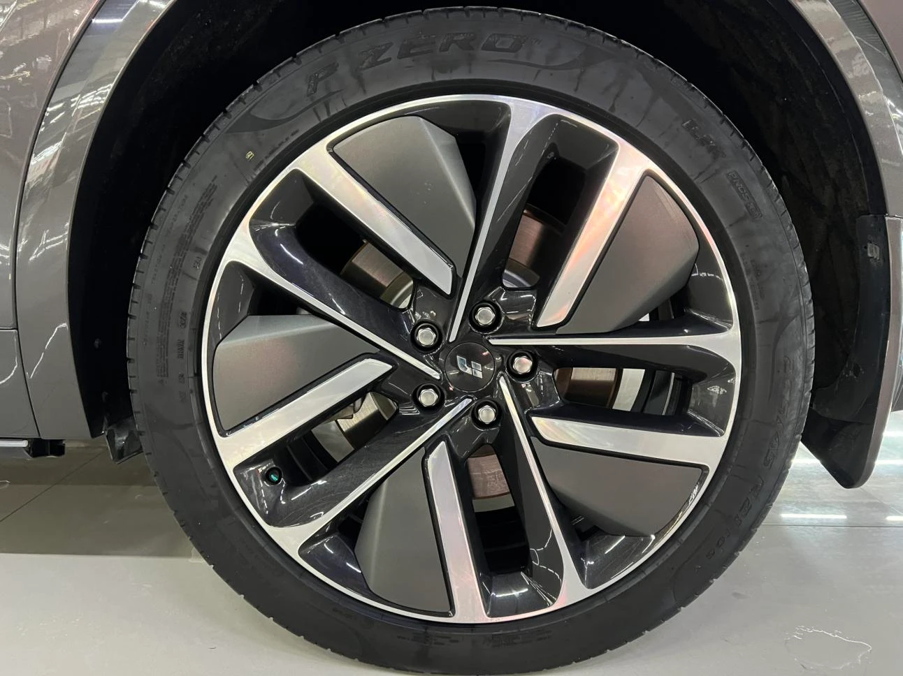 Li Auto Ideal L7, 2023 — фото 14