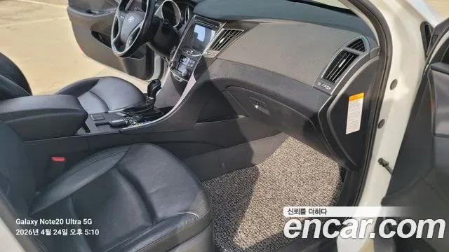 Hyundai Sonata Hybrid, 2013 — фото 16