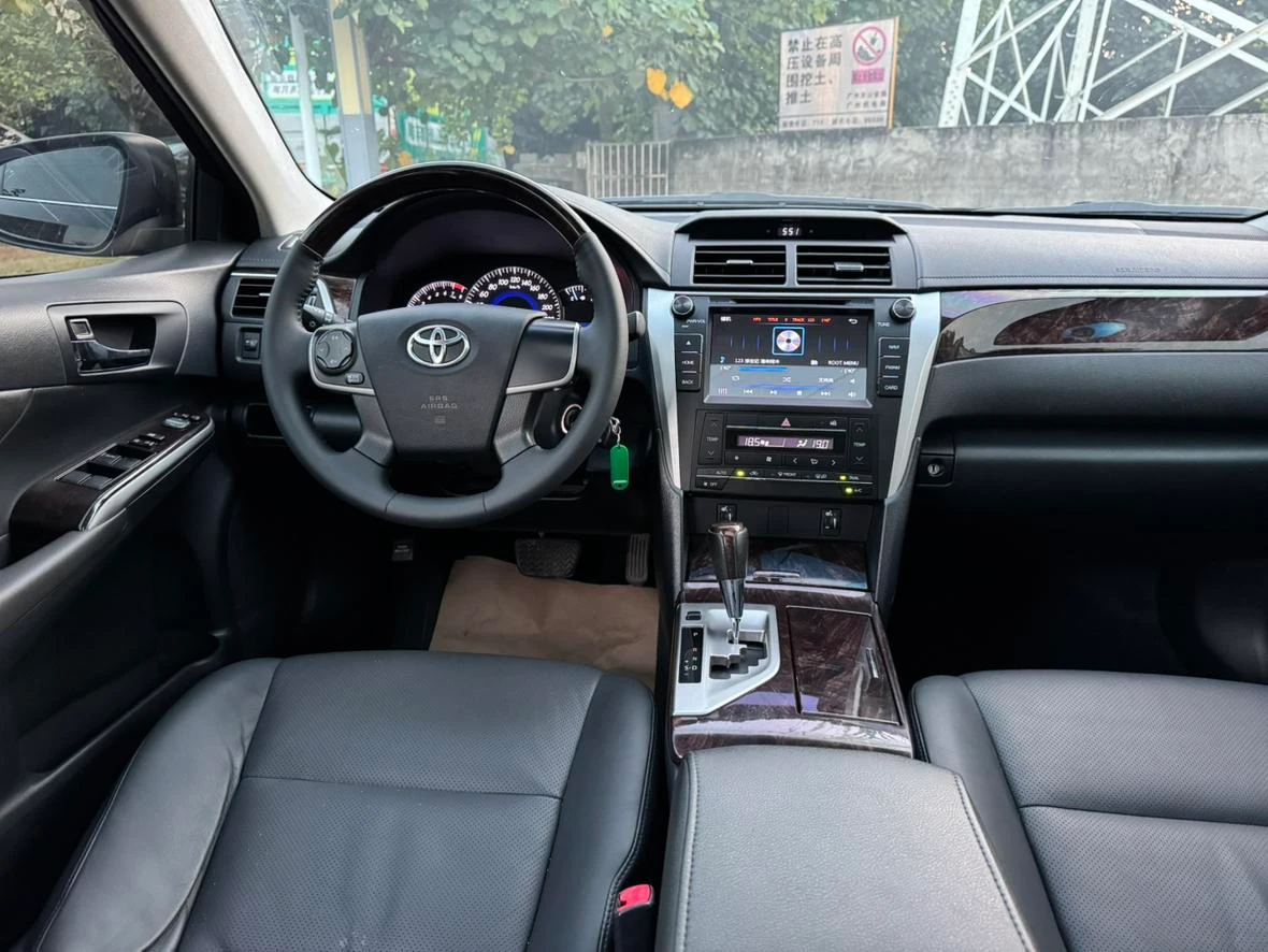 Toyota Camry, 2015 — фото 9