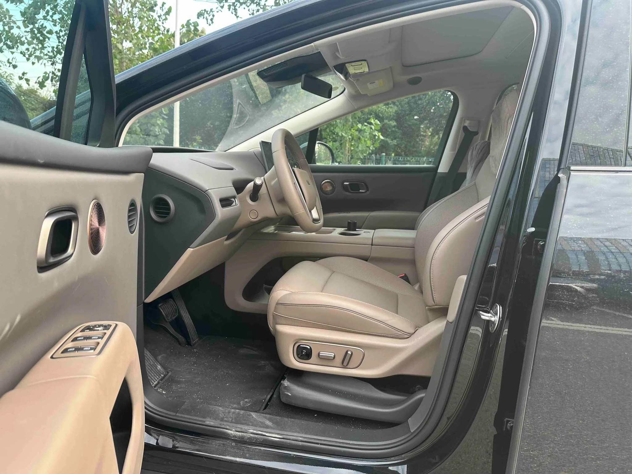 Li Auto ideal i8, 2025 — фото 4