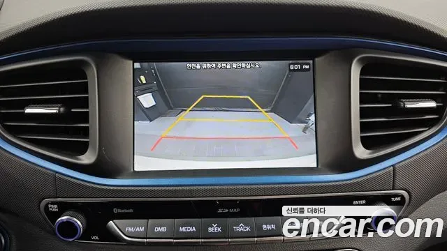 Hyundai Ioniq Ionic Hybrid, 2016 — фото 17