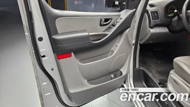 Hyundai Starex Grand Starex, 2009 — фото 24