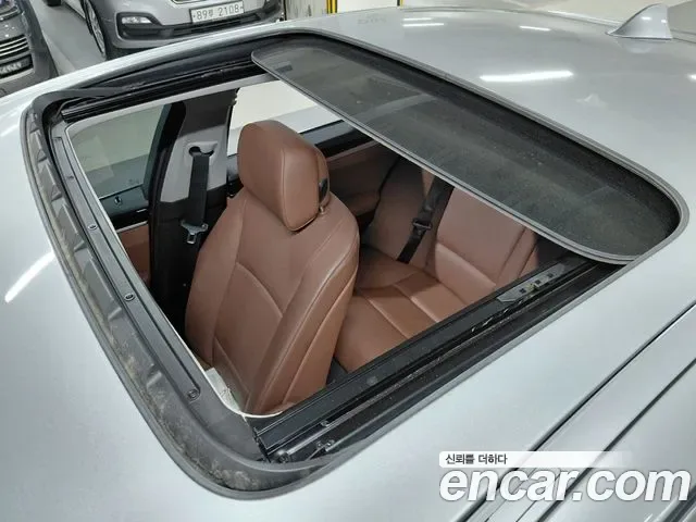 BMW 5-Series F10, 2013 — фото 16