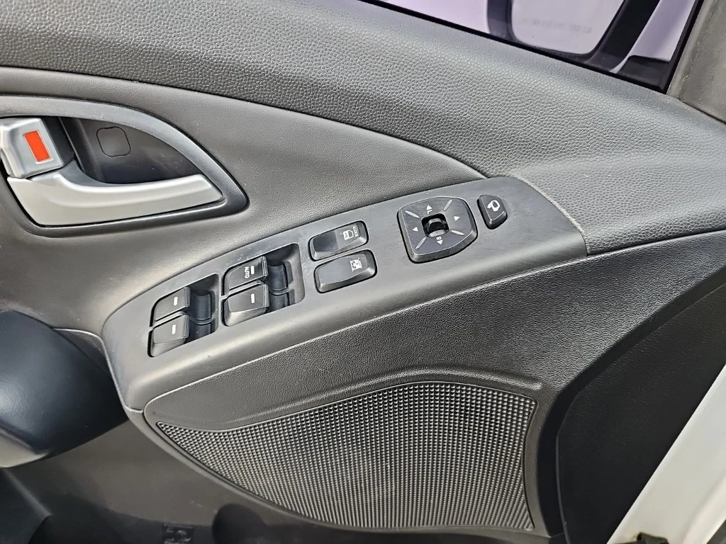 Hyundai Tucson ix, 2014 — фото 13