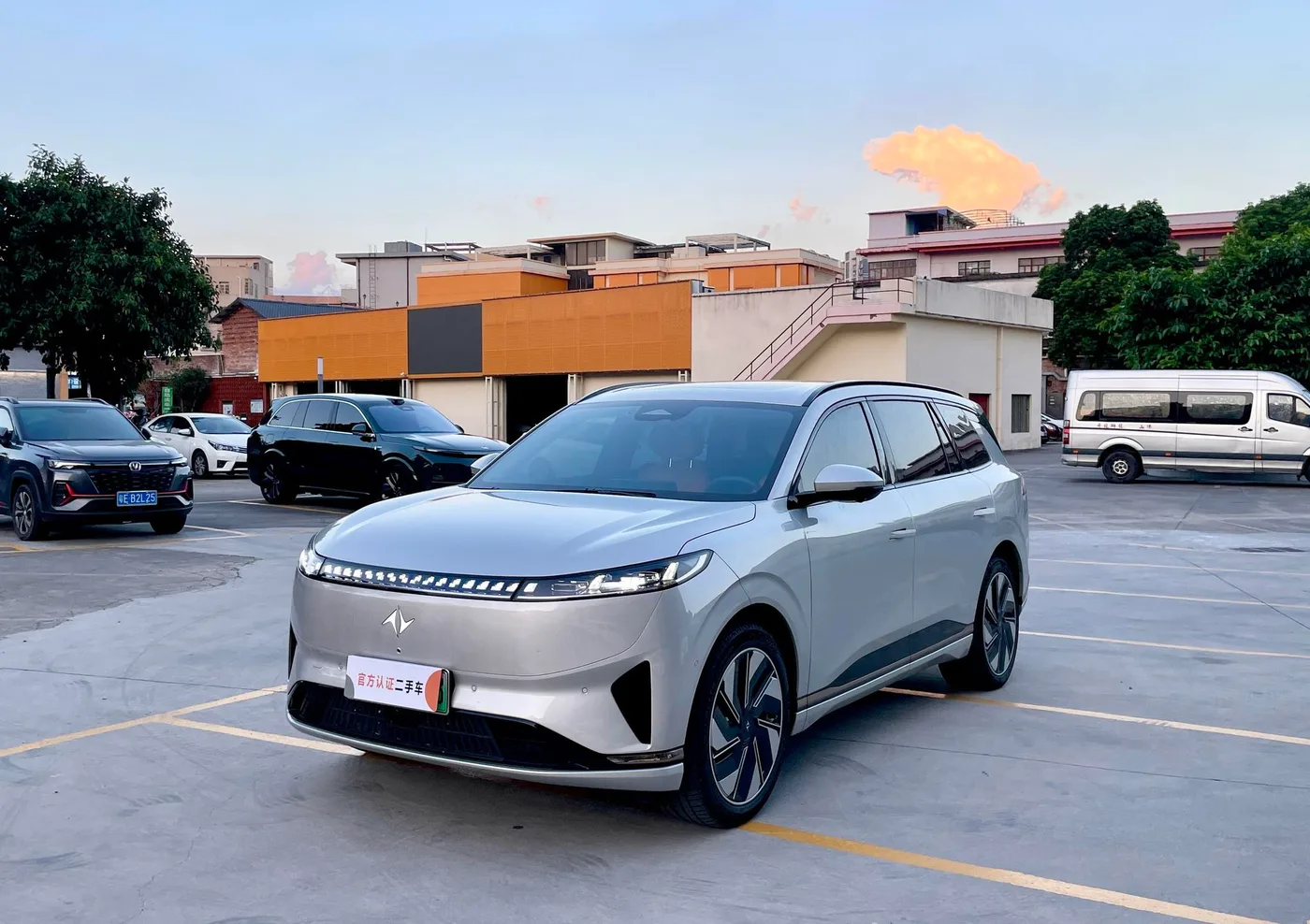 Dongfeng Yipai Yipai 008