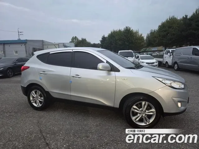 Hyundai Tucson ix, 2013 — фото 2