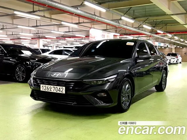 Hyundai Avante CN7
