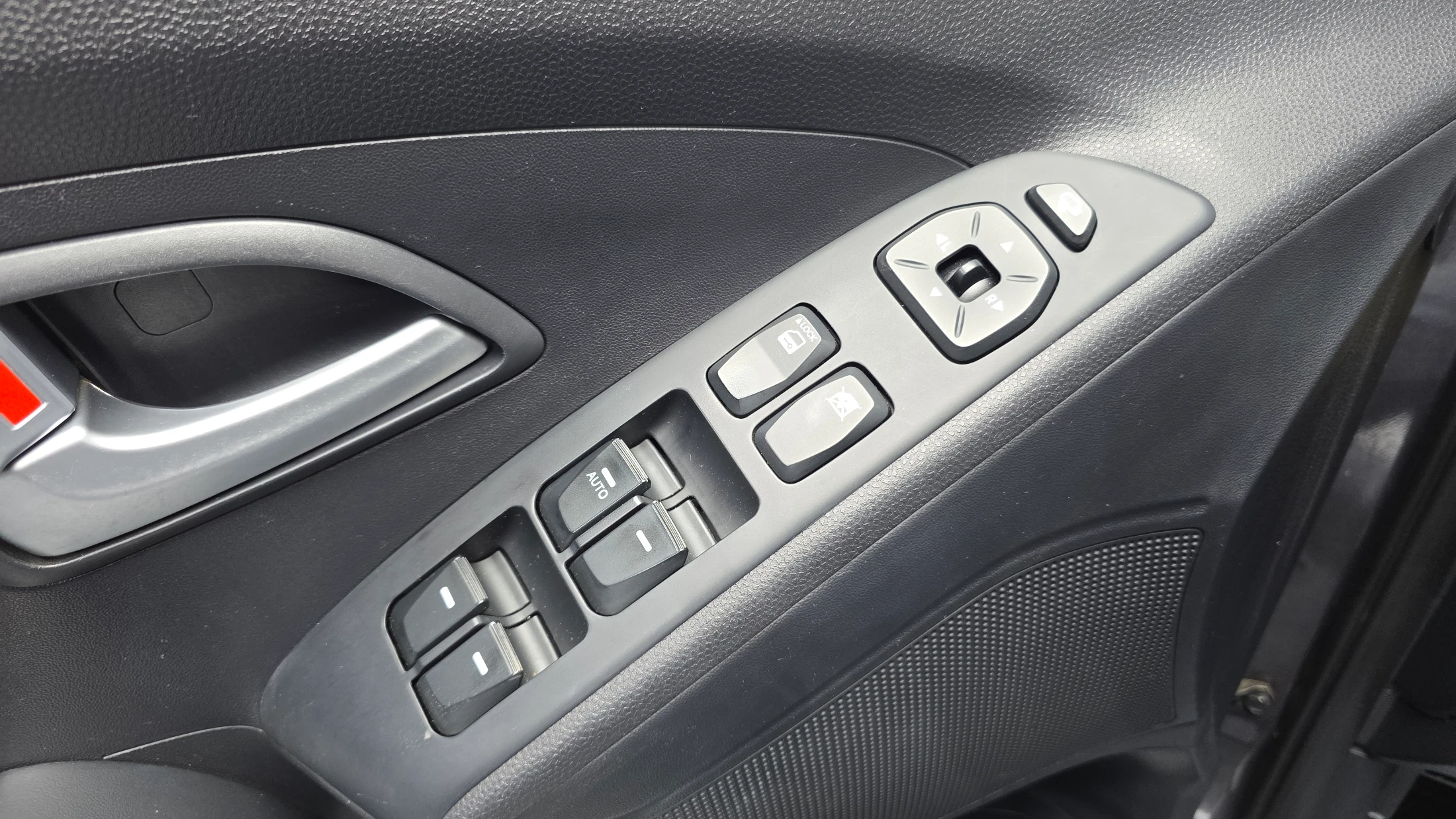 Hyundai Tucson ix, 2014 — фото 28