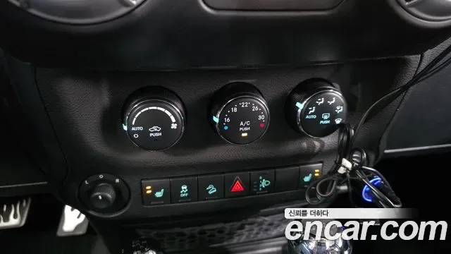 Jeep Wrangler JK, 2012 — фото 16