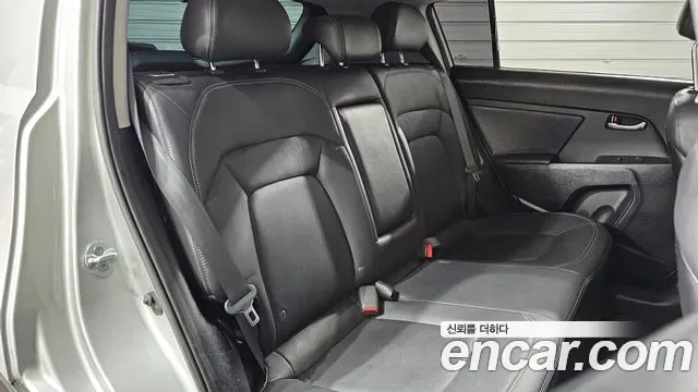 Kia Sportage, 2010 — фото 12