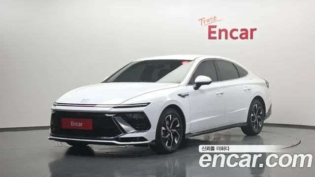 Hyundai Sonata De Edge (DN8)