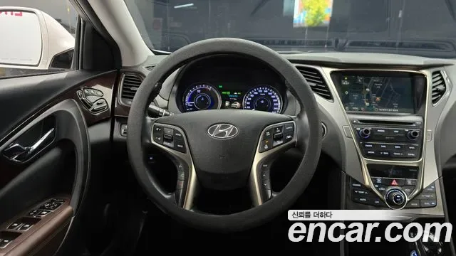 Hyundai Grandeur HG Hybrid, 2014 — фото 12