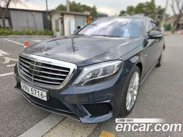 Mercedes-Benz S-Class W222