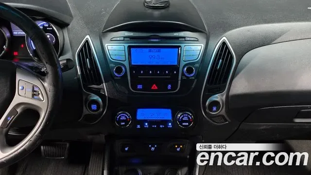 Hyundai Tucson ix, 2011 — фото 14