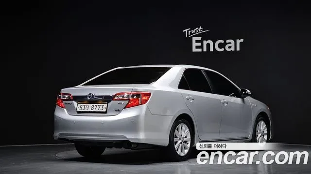 Toyota Camry, 2012 — фото 2