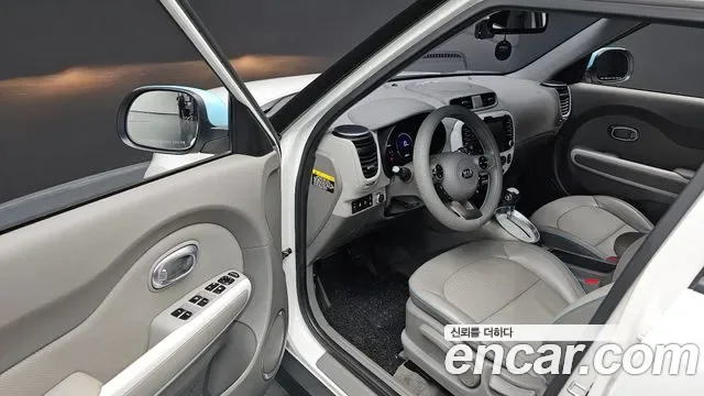 Kia Soul EV, 2014 — фото 12