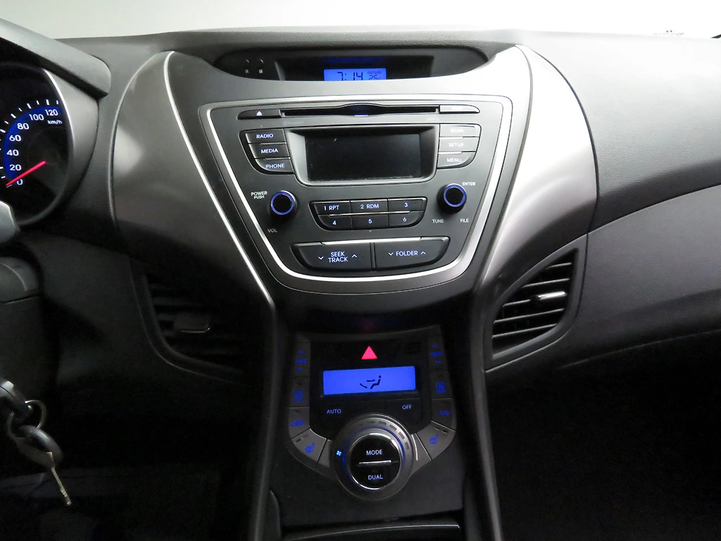 Hyundai Avante MD, 2013 — фото 13