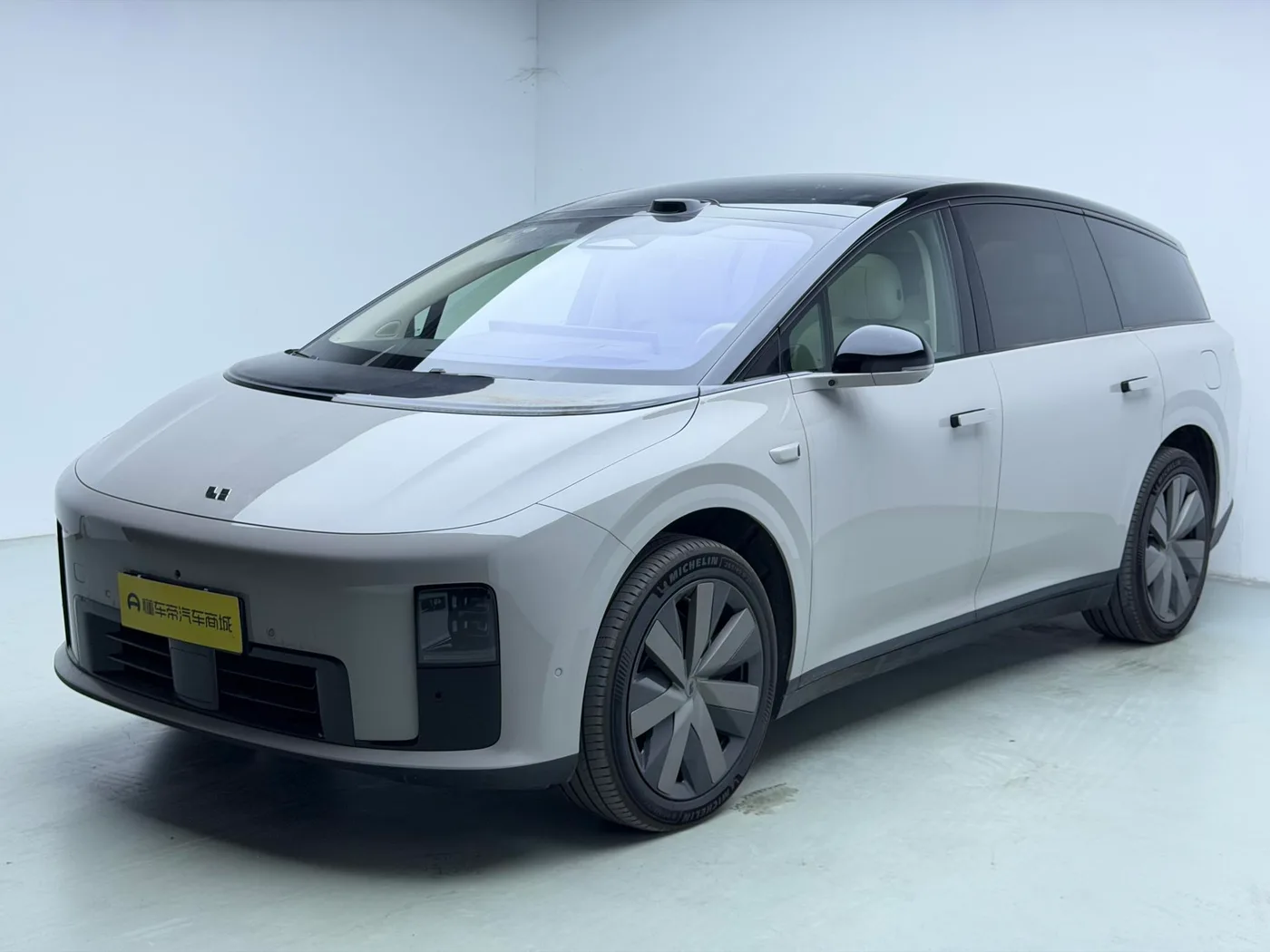 Li Auto ideal i8