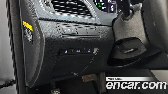 Hyundai Sonata LF Sonata Hybrid, 2016 — фото 27