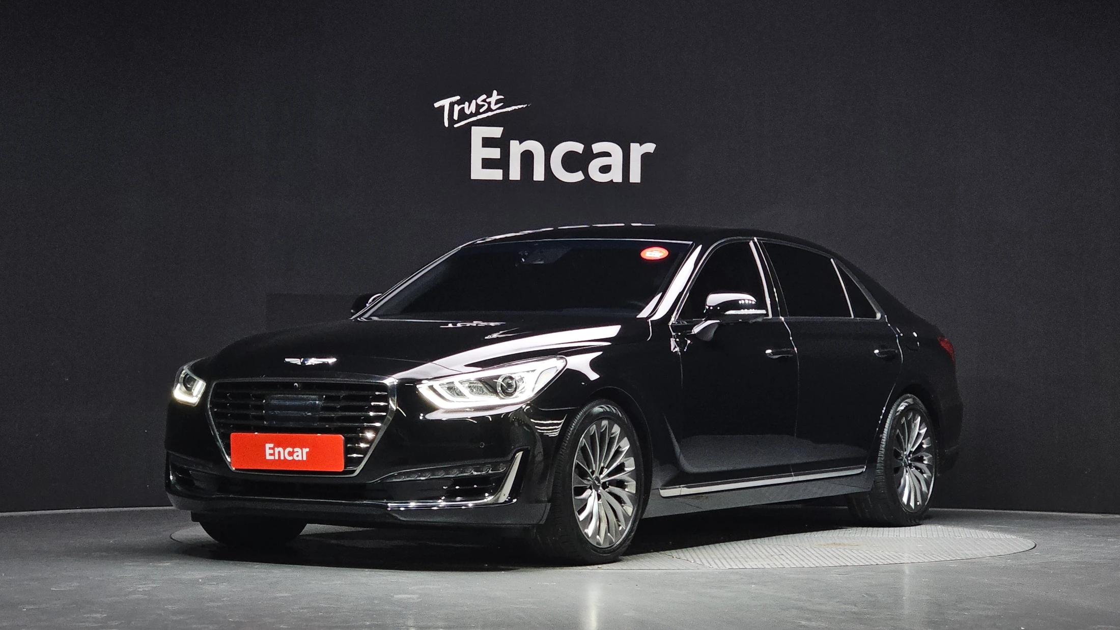 Genesis Eq900, 2016 — внешний вид автомобиля