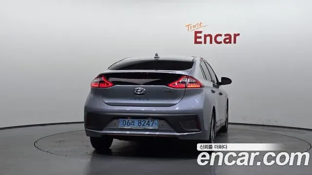 Hyundai Ioniq Ionic Electric, 2017 — фото 4