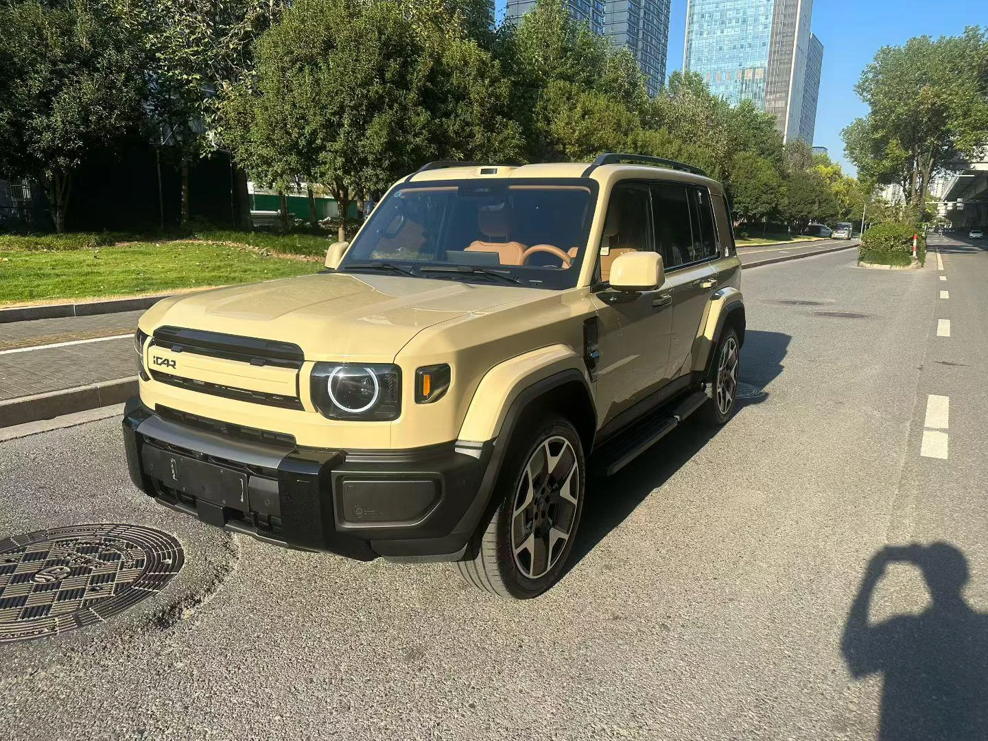 iCAR V27