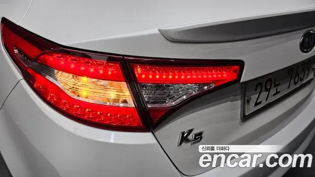Kia K5 Hybrid, 2012 — фото 23