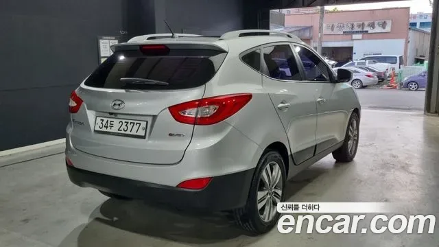 Hyundai Tucson ix, 2013 — фото 2
