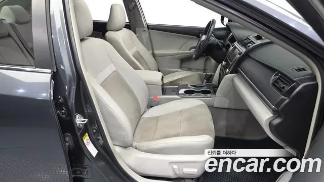 Toyota Camry, 2012 — фото 11