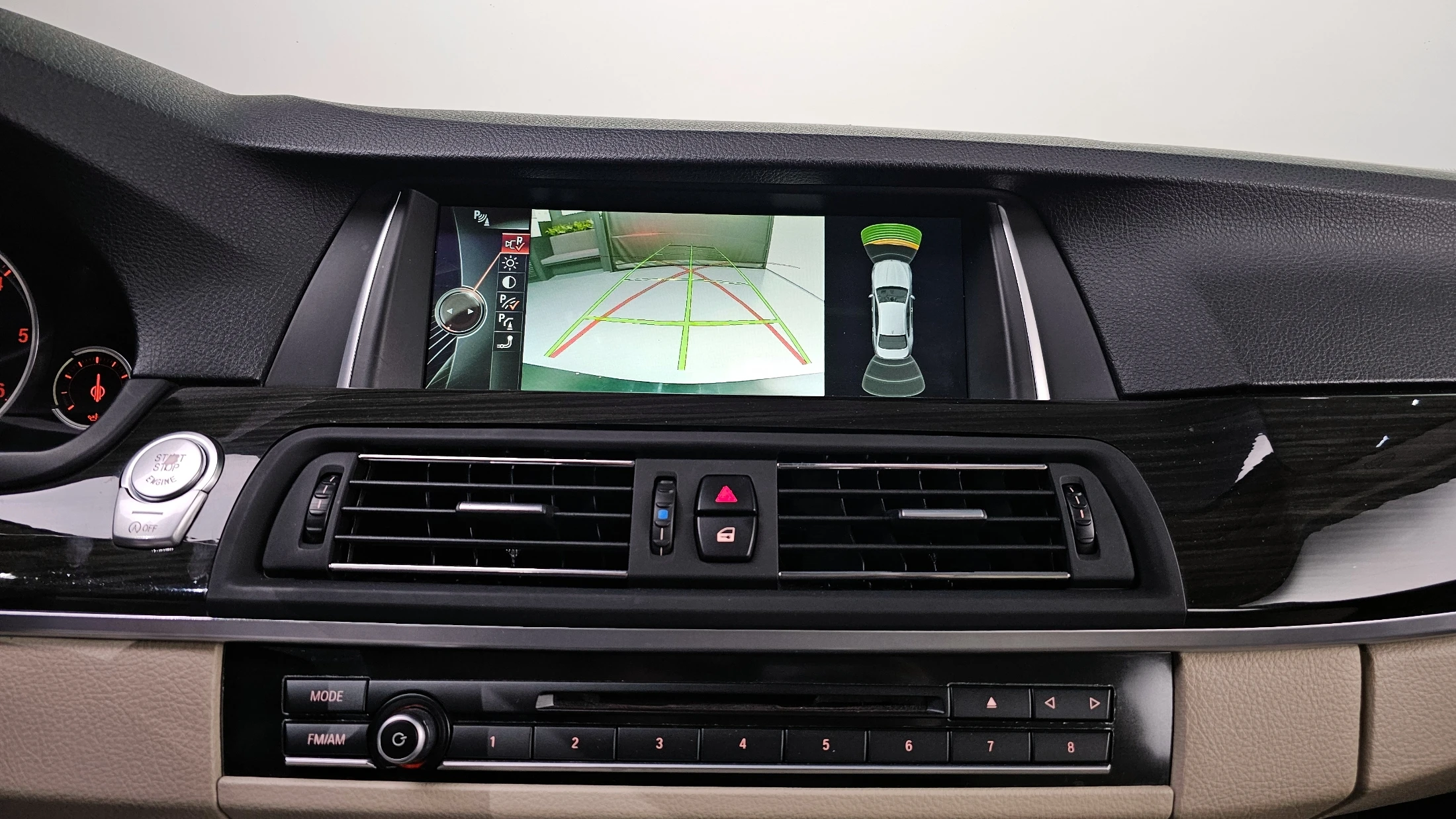 BMW 5-Series F10, 2013 — фото 16