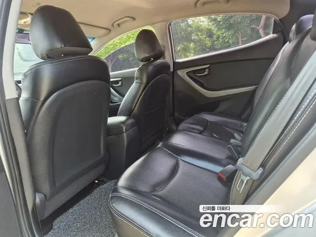 Hyundai Avante MD, 2010 — фото 10