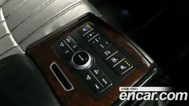 Hyundai Equus, 2012 — фото 18