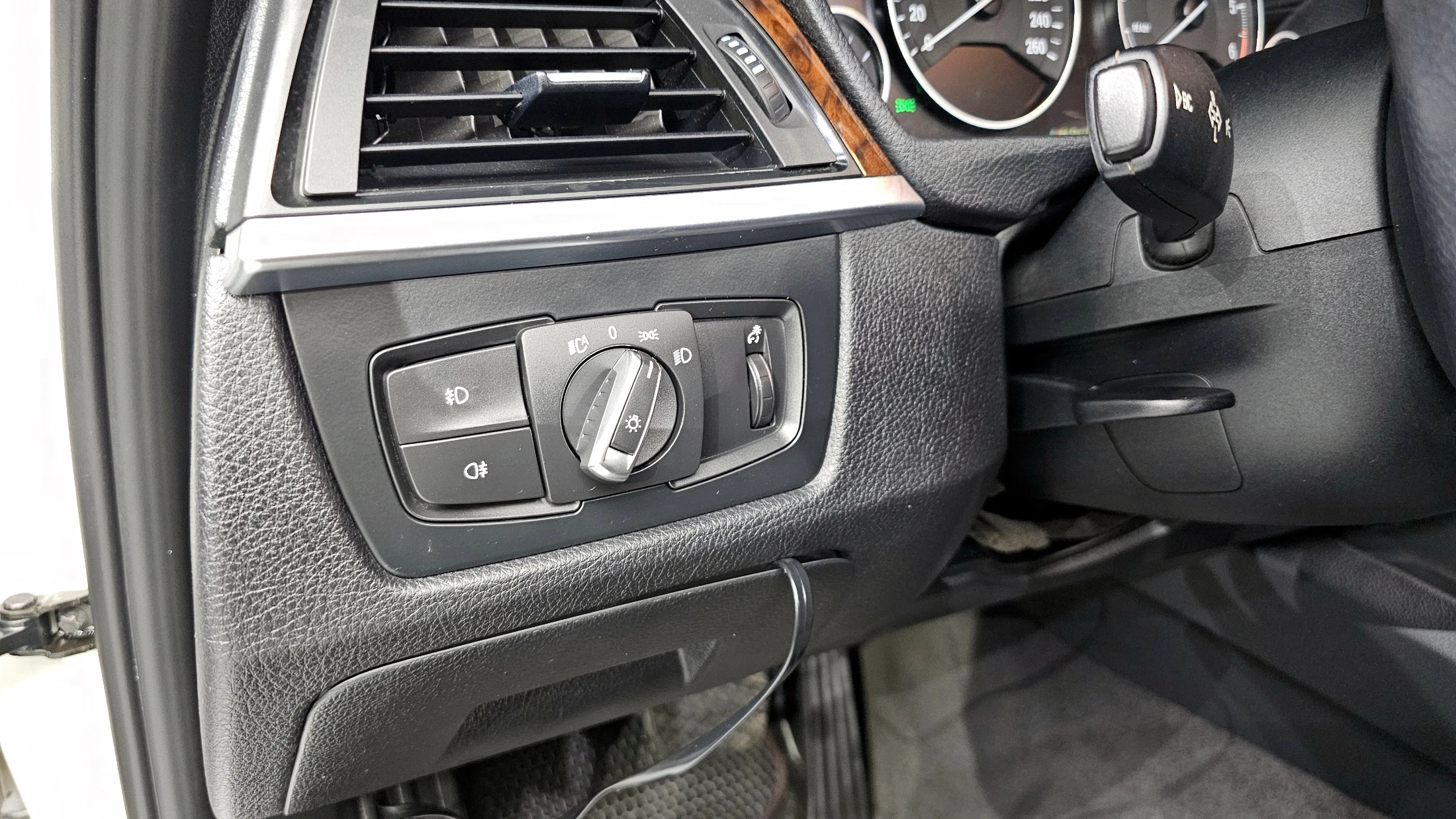 BMW 3-Series F30, 2013 — фото 19