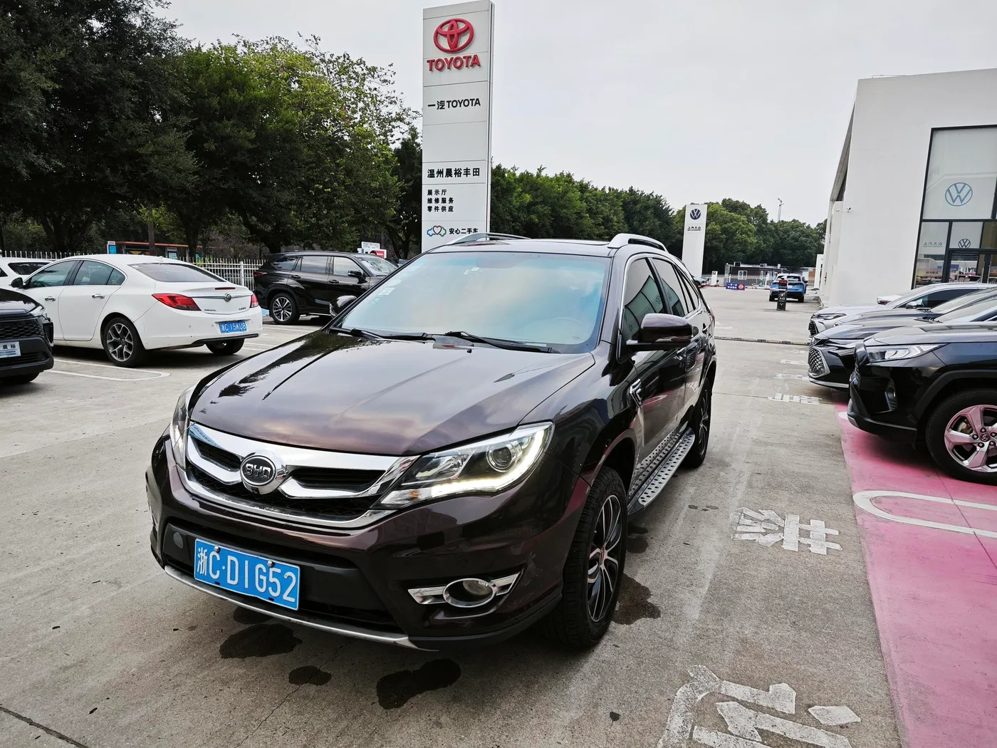 BYD S7