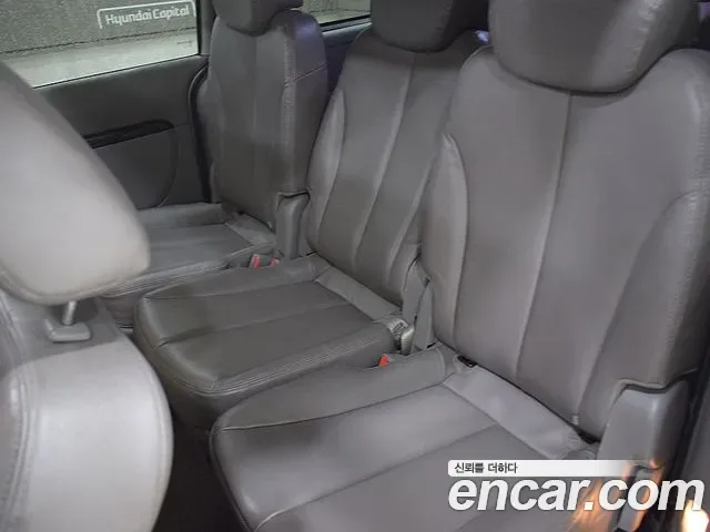 Kia Canival Carnival R, 2010 — фото 5