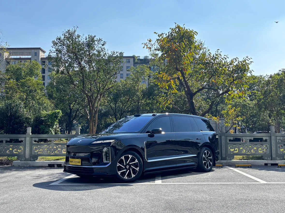 NIO ES9