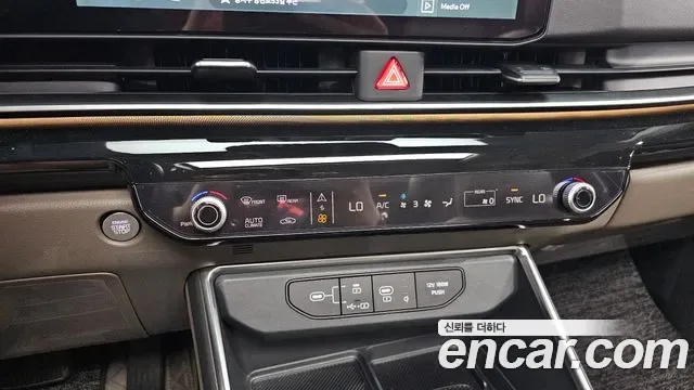 Kia Canival Carnival, 2025 — фото 17