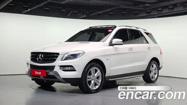Mercedes-Benz M-Class W166