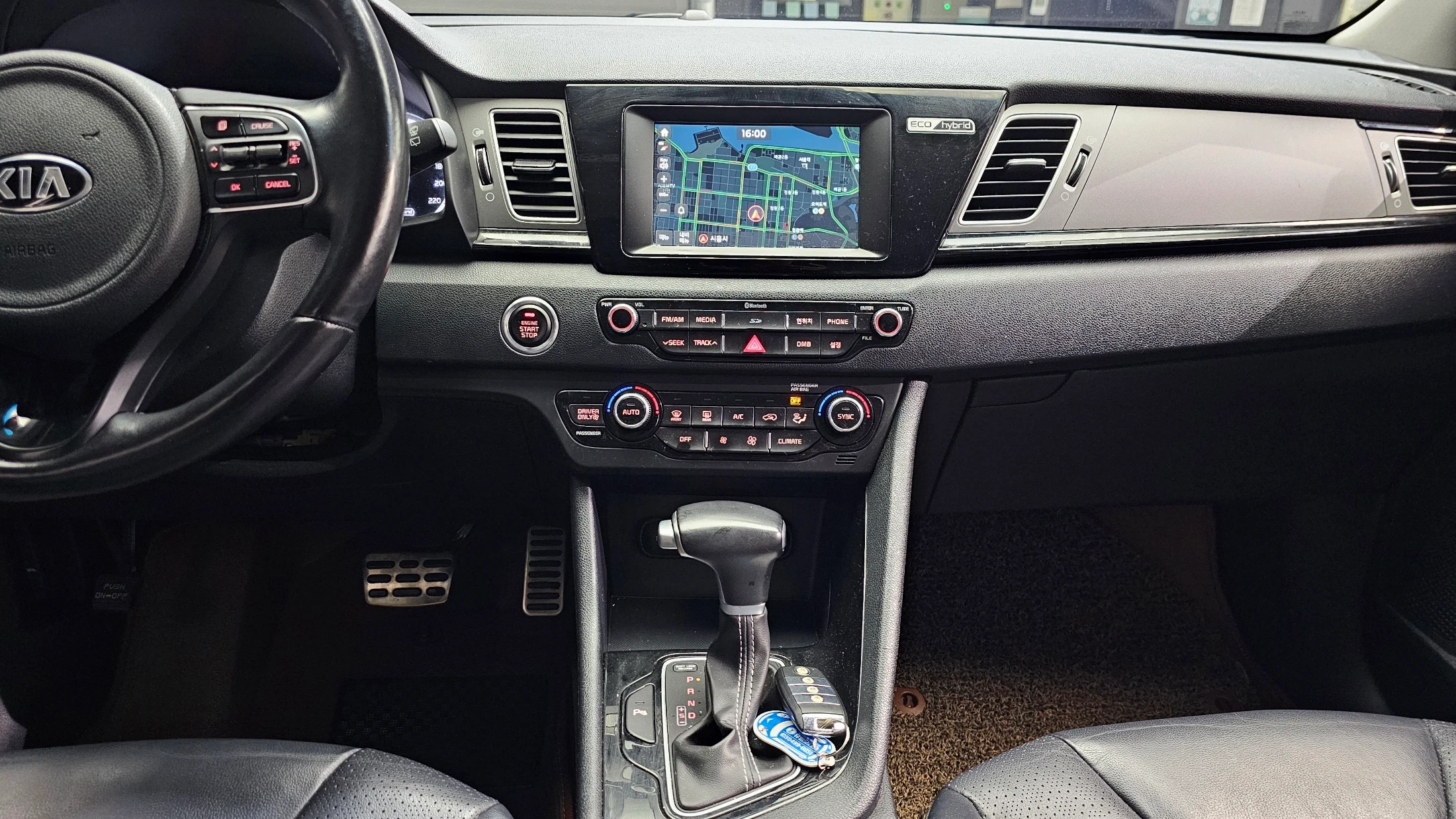 Kia Niro, 2017 — фото 13