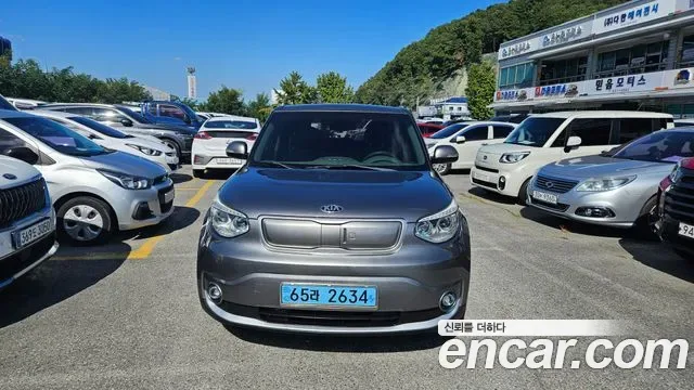 Kia Soul EV, 2017 — фото 2