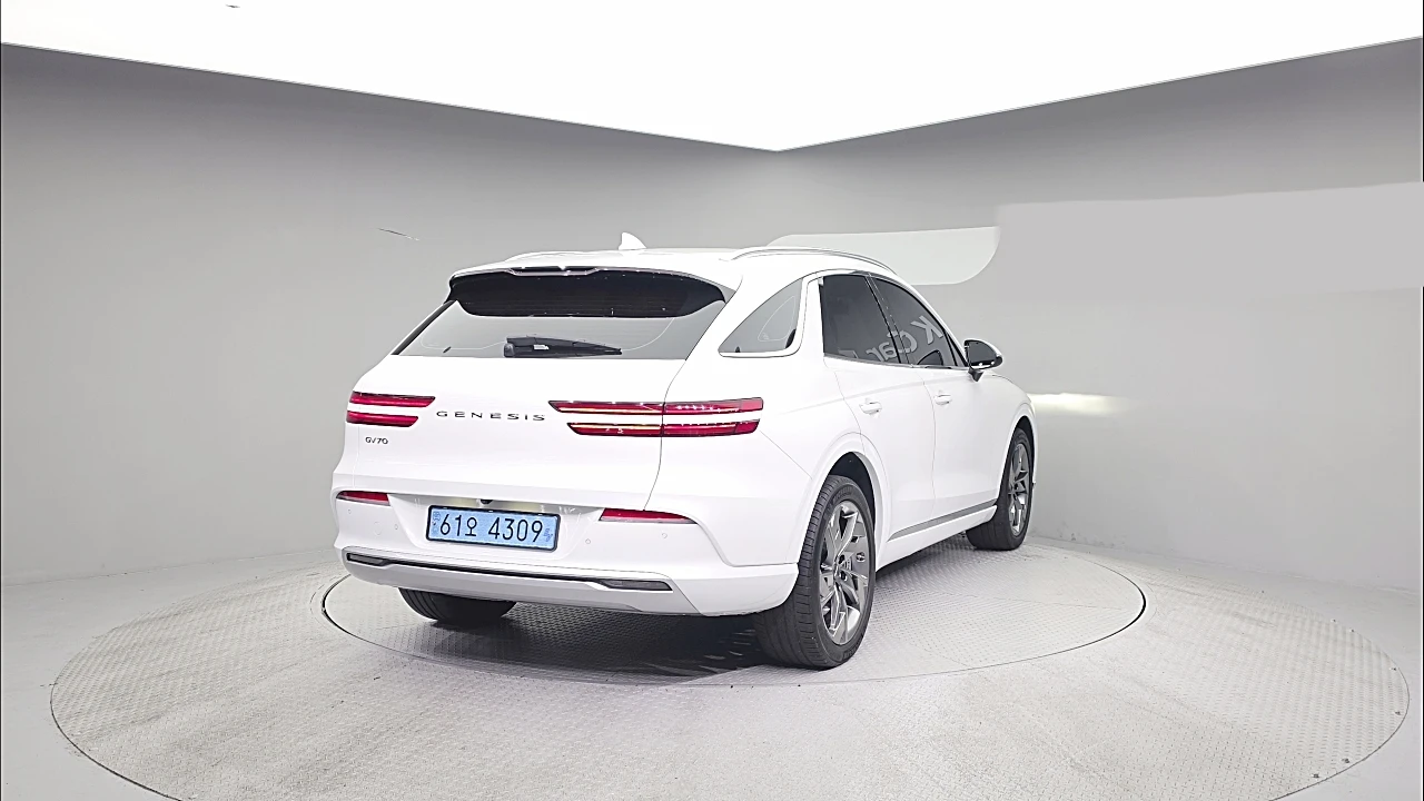 Genesis Gv70 Electric Fide GV70, 2022 — фото 4