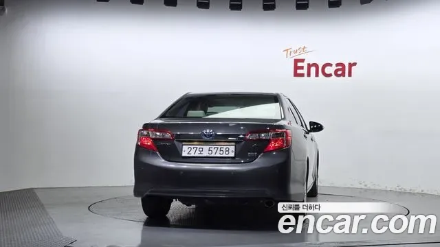 Toyota Camry, 2012 — фото 4