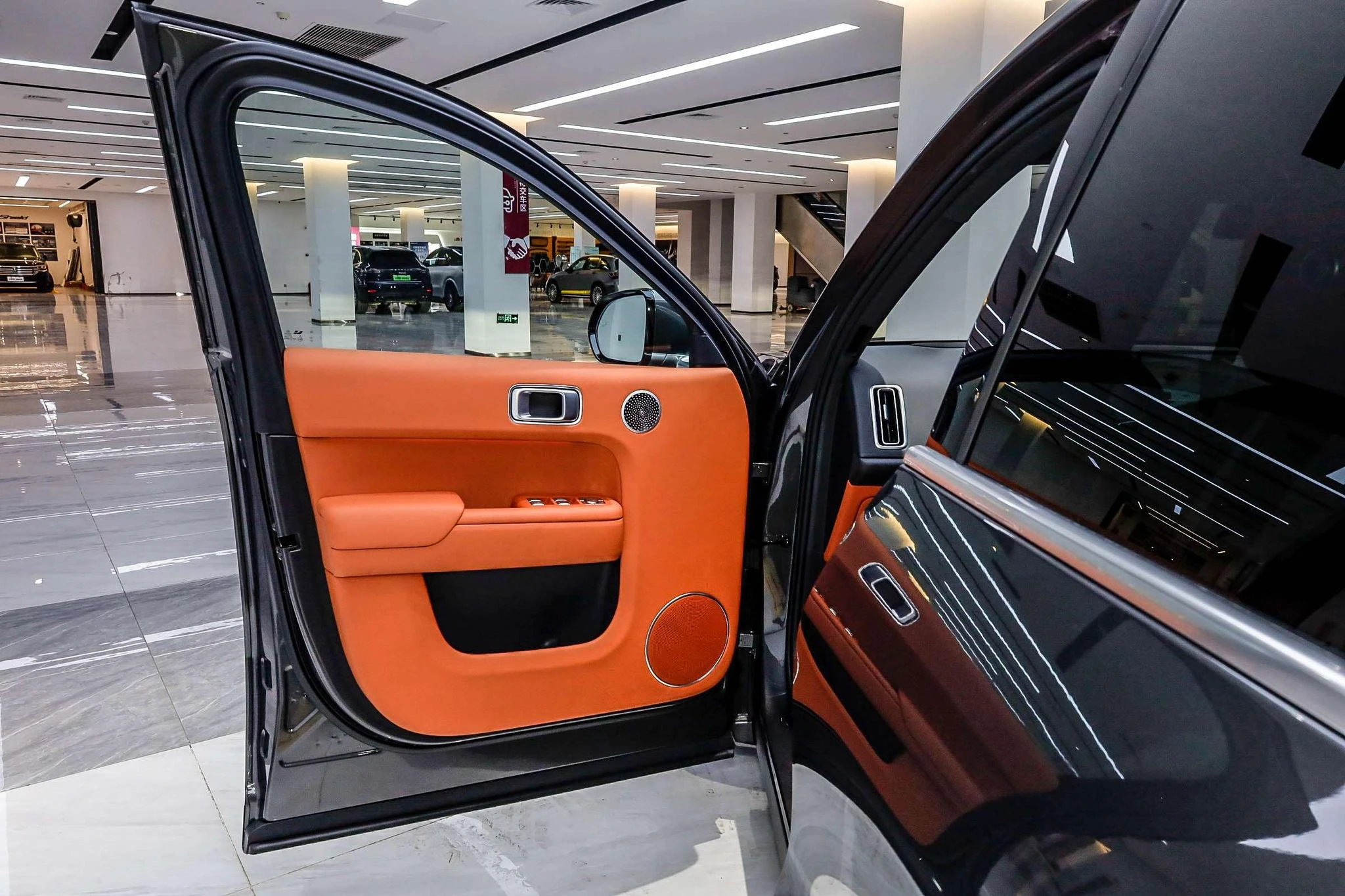 Li Auto Ideal L8, 2025 — фото 11