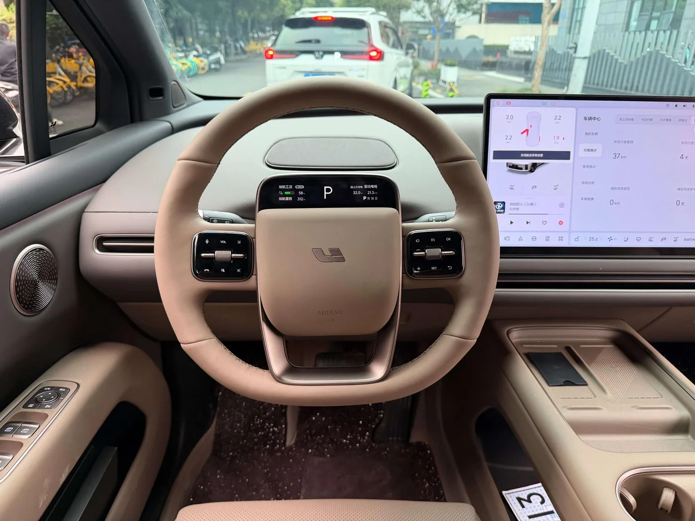 Li Auto ideal i6, 2025 — фото 13