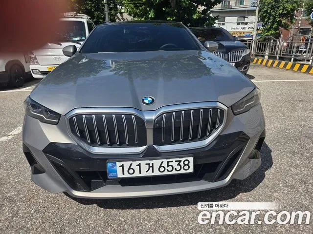 BMW 5-Series G60
