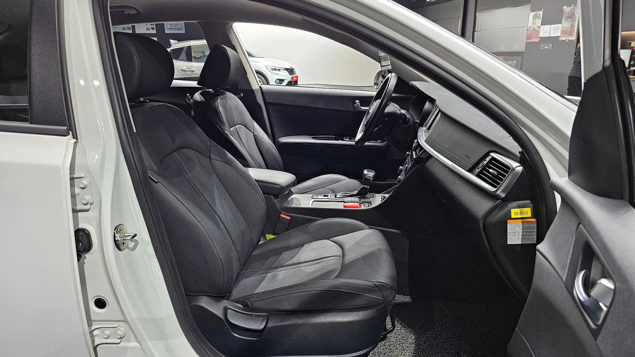 Kia K5 Hybrid, 2018 — фото 10