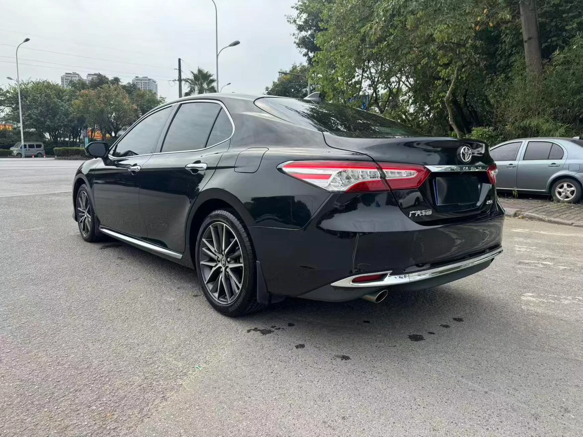 Toyota Camry, 2023 — фото 7