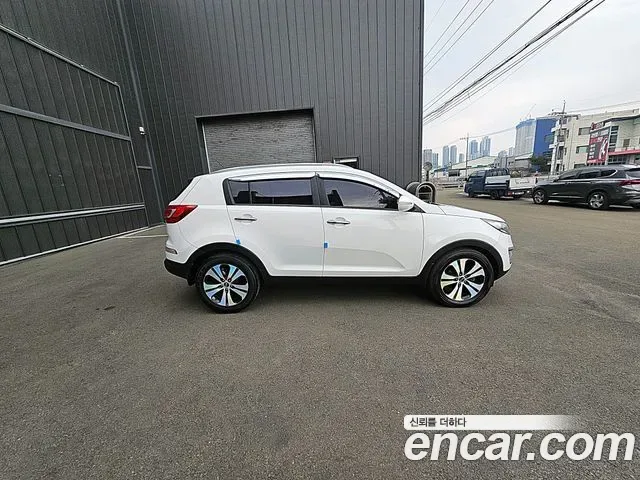 Kia Sportage, 2011 — фото 4