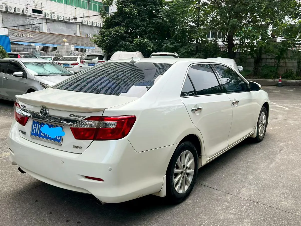 Toyota Camry, 2012 — фото 4